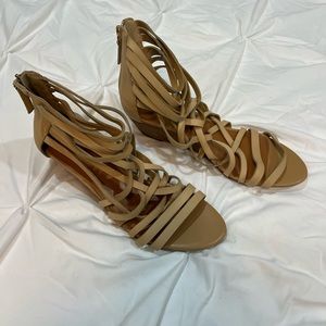 NEW Nude Neta Leather Strappy Wood Mini Wedge Low Heel Back Zip Sandal